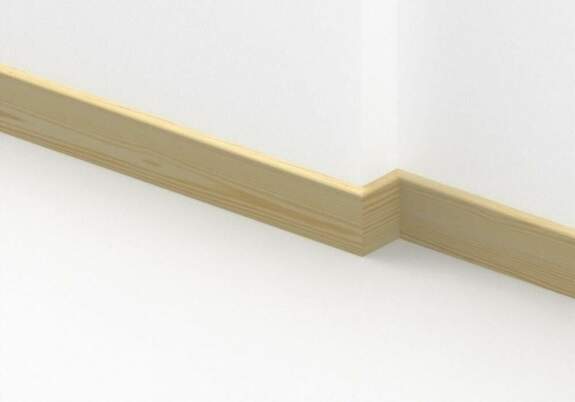 Plinthes en pin